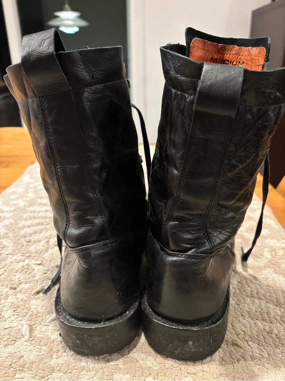 M3dium Men’s Military Officer Combat Boots Vibram Black Size 8  ***WITH FLAWS***